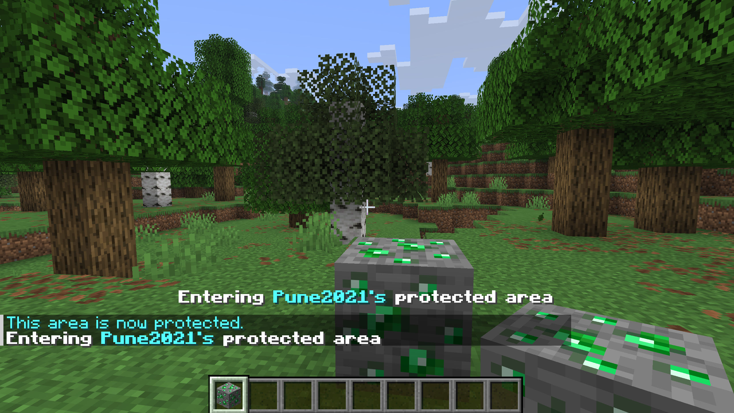 การแสดงผลเขตรัศมีโพรเทกต์รอบบล็อกเมื่อผู้เล่นวางบล็อกโพรเทกต์ ProtectionStones